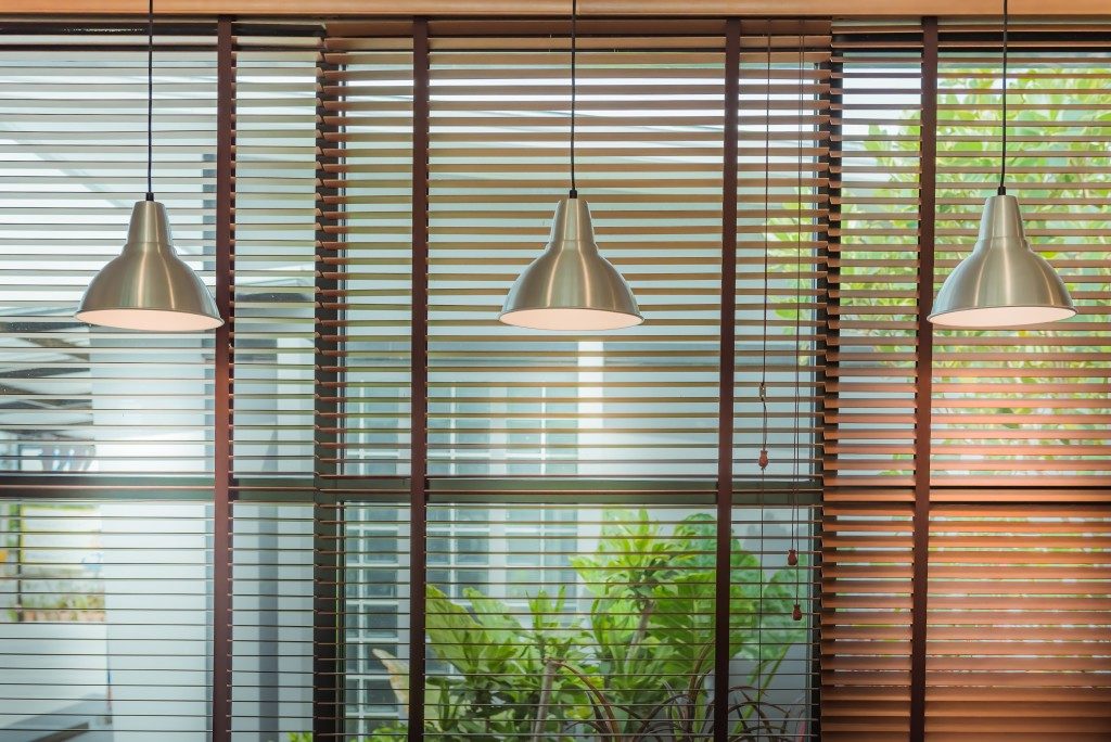 home windows in blinds
